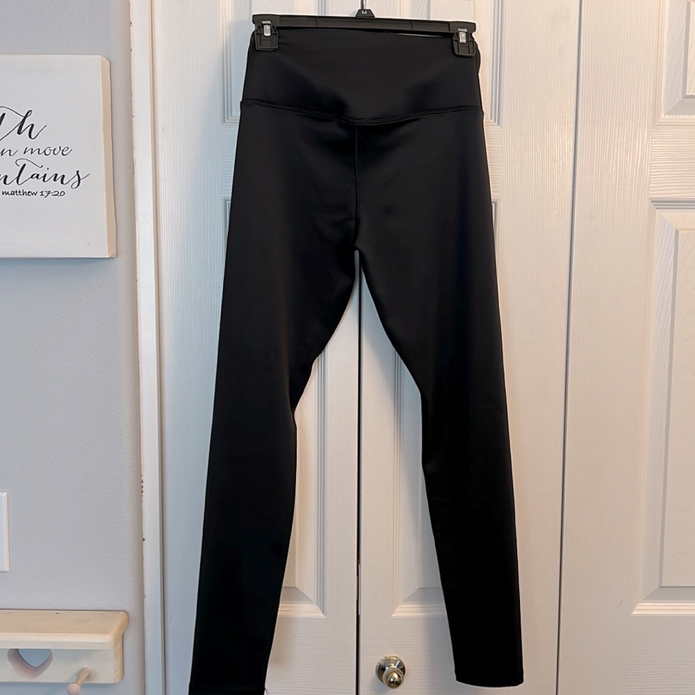 2/$30 Cold gear Under Armour leggings - Picture 4 of 4